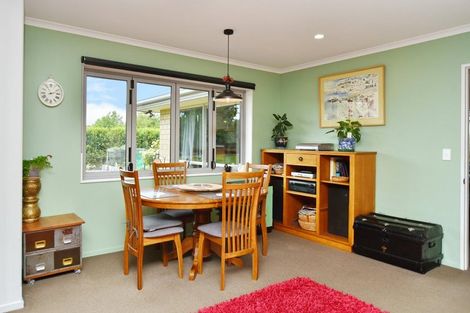 Photo of property in 9 Riverside Way, Amberley, 7410