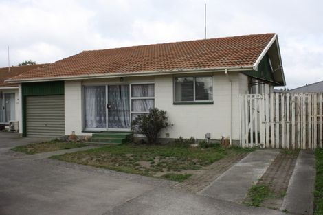 Photo of property in 2/8a Takapu Place, Bromley, Christchurch, 8062