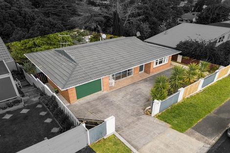 Photo of property in 137 Hutchinsons Road, Bucklands Beach, Auckland, 2014