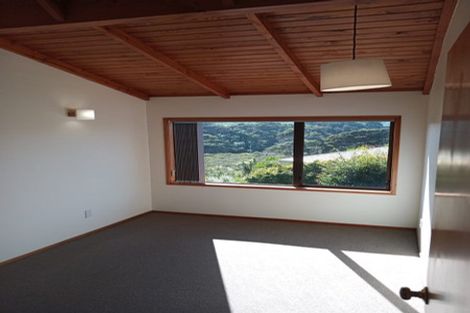 Photo of property in 55 Onewa Road, Northcote, Auckland, 0627