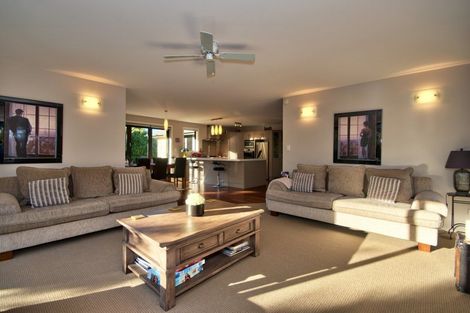 Photo of property in 14 Morning Star Terrace, Arthurs Point, Queenstown, 9371