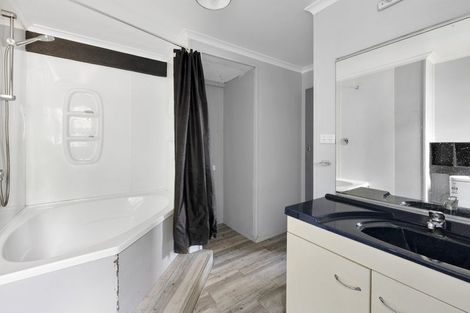 Photo of property in 35d Clearmont Crescent, Blagdon, New Plymouth, 4310