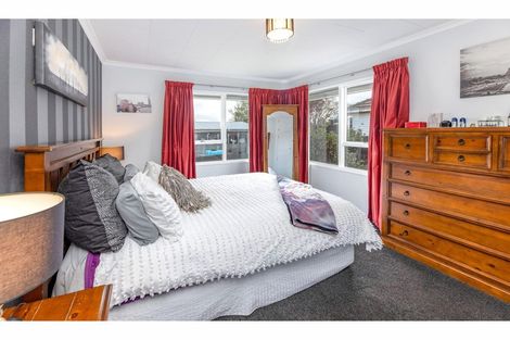 Photo of property in 416 Breezes Road, Aranui, Christchurch, 8061