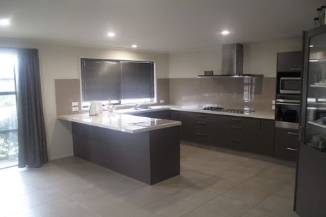 Photo of property in 39 Edgeview Crescent, Fitzroy, Hamilton, 3206