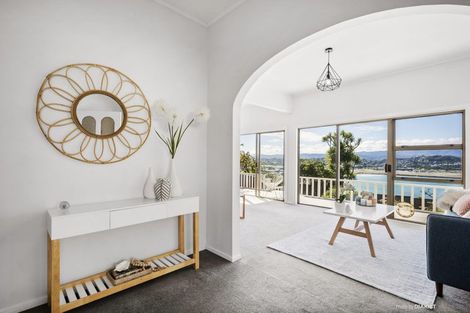 Photo of property in 7 View Road, Houghton Bay, Wellington, 6023