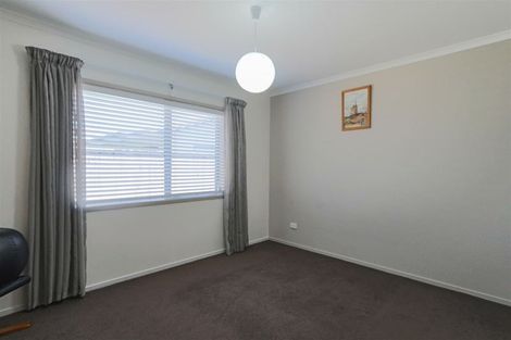 Photo of property in 14 Estate Grove, Inglewood, 4330
