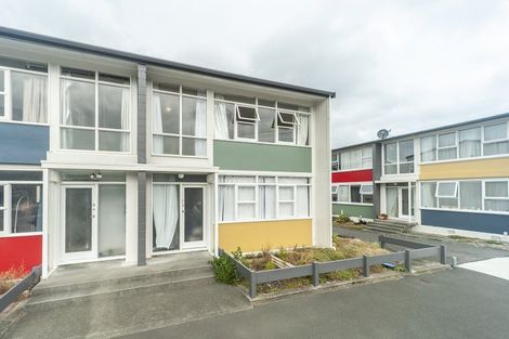 Photo of property in 7/55 Apu Crescent, Lyall Bay, Wellington, 6022