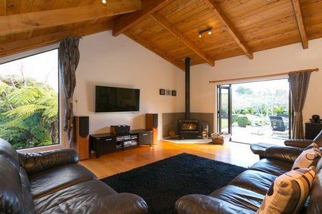 Photo of property in 113 Veale Road, Ridgewood, New Plymouth, 4371