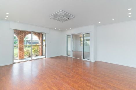 Photo of property in 50 Mooray Avenue, Bishopdale, Christchurch, 8053