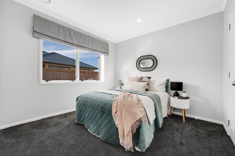 Photo of property in 6 Shrule Place, East Tamaki, Auckland, 2013