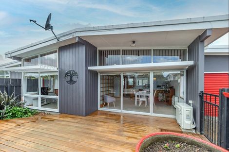 Photo of property in 20 Argyle Avenue, Levin, 5510