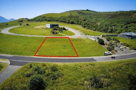 Photo of property in 35 Knowles Crescent, Kaikoura Flat, Kaikoura, 7371