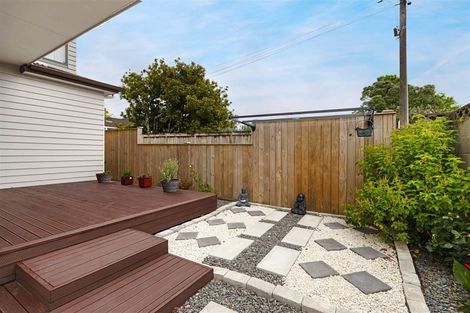 Photo of property in 7a Woodvale Road, Glen Eden, Auckland, 0602