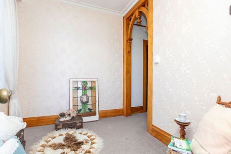 Photo of property in 3 Gordon Street, Dannevirke, 4930