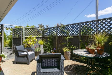 Photo of property in 1 Te Hatepe Avenue, Taupo, 3330