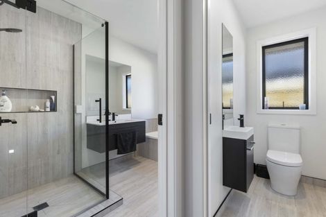 Photo of property in 27 Lockerbie Street, Morrinsville, 3300