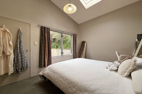 Photo of property in 36 Todman Street, Brooklyn, Wellington, 6021