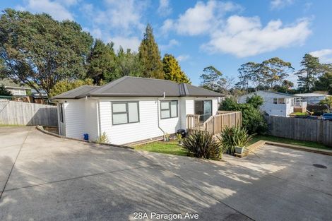 Photo of property in 28 Paragon Avenue, Beach Haven, Auckland, 0626