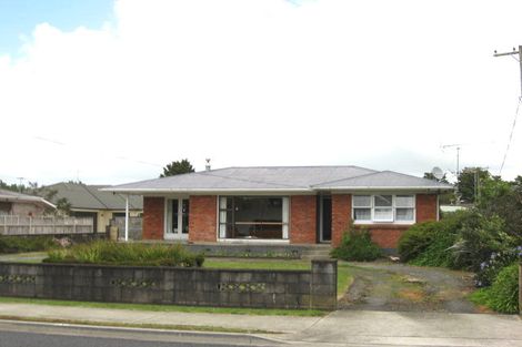 Photo of property in 11 Gatland Road, Opaheke, Papakura, 2113