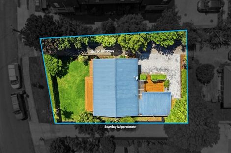 Photo of property in 44 Wellesley Road, Mangere Bridge, Auckland, 2022