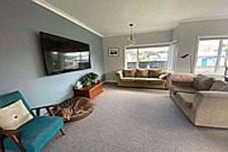 Photo of property in 79 Tipahi Street, Nelson South, Nelson, 7010
