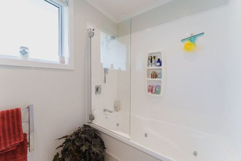 Photo of property in 14 Tweed Street, Kinmont Park, Mosgiel, 9024