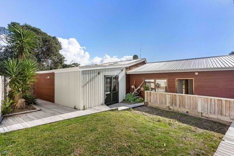 Photo of property in 15 Conqueror Rise, Pauanui, Hikuai, 3579