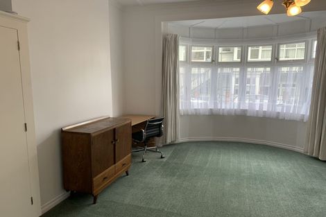 Photo of property in 208 The Terrace, Wellington Central, Wellington, 6011