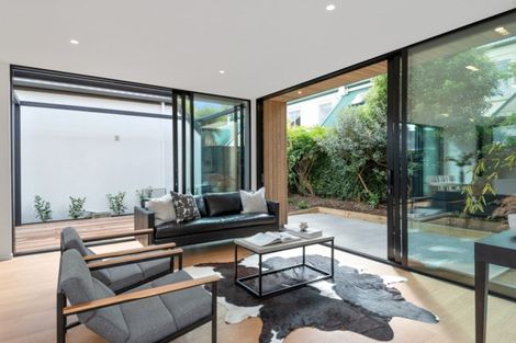 Photo of property in 3/39 Rhodes Street, Merivale, Christchurch, 8014