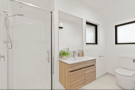 Photo of property in 35d Wrights Road, Addington, Christchurch, 8024