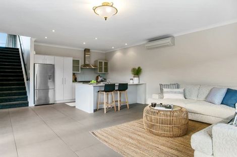 Photo of property in 8 Chateau Crescent, Rangatira Park, Taupo, 3330