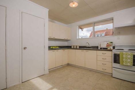 Photo of property in 2/1357 Dominion Extension, Mount Roskill, Auckland, 1041