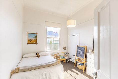 Photo of property in 95 Wellesley Road, Napier South, Napier, 4110