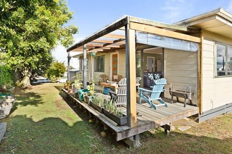 Photo of property in 21 Riserra Drive, Ranui, Auckland, 0612