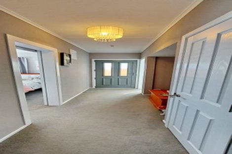 Photo of property in 51 Celia Street, Stratford, 4332