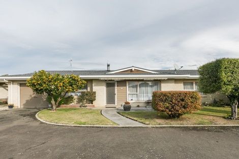 Photo of property in 2/17 Ngarimu Crescent, Taradale, Napier, 4112