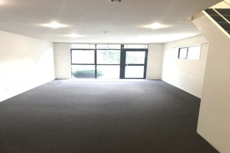 Photo of property in 1/2 Malcolm Lane, Thorndon, Wellington, 6011