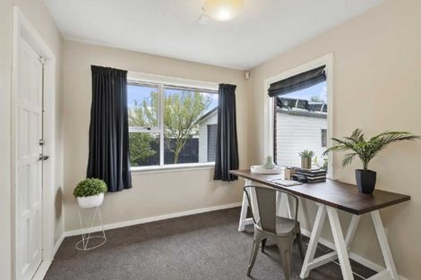 Photo of property in 16 Delph Street, Avonhead, Christchurch, 8042