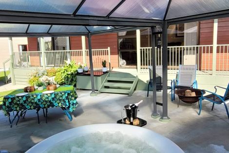 Photo of property in 16 Muirfield Street, Wattle Downs, Auckland, 2103