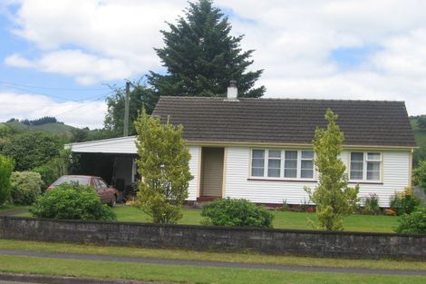 Photo of property in 15 Ngatai Street, Taumarunui, 3920