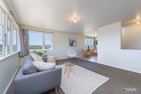 Photo of property in 10 Piko Street, Titahi Bay, Porirua, 5022