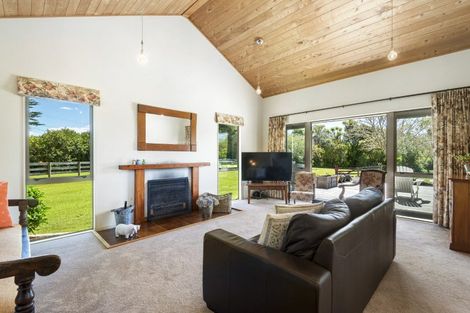 Photo of property in 19 Valley Road, Waitoki, Kaukapakapa, 0871