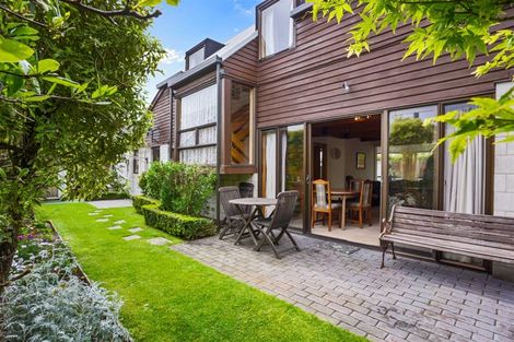 Photo of property in 2/3 Celia Street, Redcliffs, Christchurch, 8081