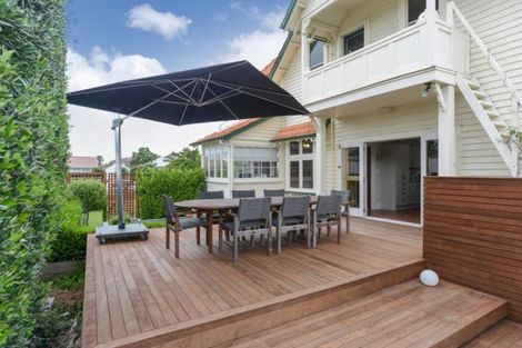 Photo of property in 403 Southland Road, Hastings, 4122