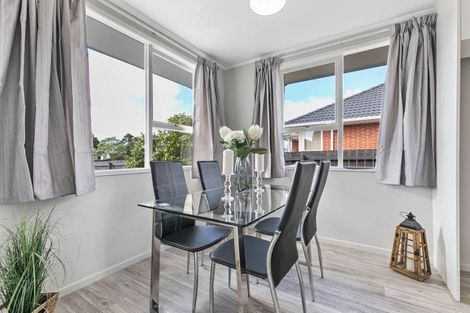 Photo of property in 27 Woburn Street, Mangere East, Auckland, 2024