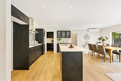 Photo of property in 44 Crabb Fields Lane, Riverhead, 0820