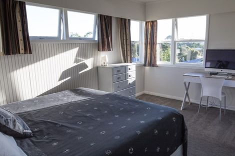 Photo of property in 37 Mason Street, New Lynn, Auckland, 0600