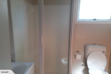 Photo of property in 142 Edgewater Drive, Pakuranga, Auckland, 2010