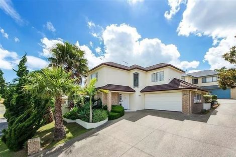Photo of property in 18 Santa Ana Drive, Dannemora, Auckland, 2016