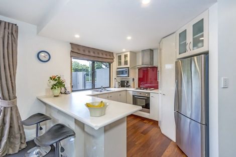 Photo of property in 2/135 Fendalton Road, Fendalton, Christchurch, 8052